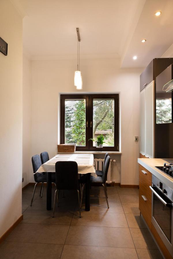 Clicktheflat Legionowo Apart Rooms エクステリア 写真