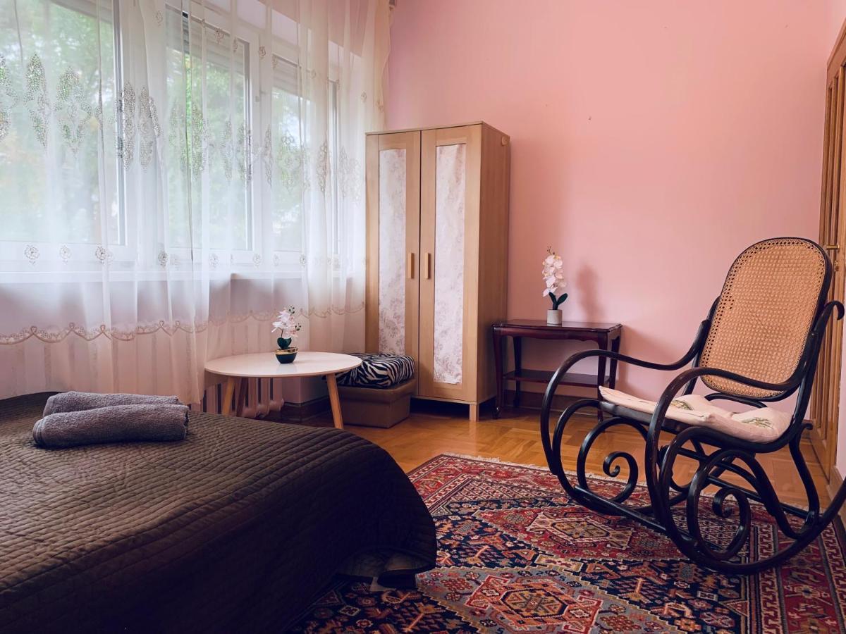 Clicktheflat Legionowo Apart Rooms エクステリア 写真